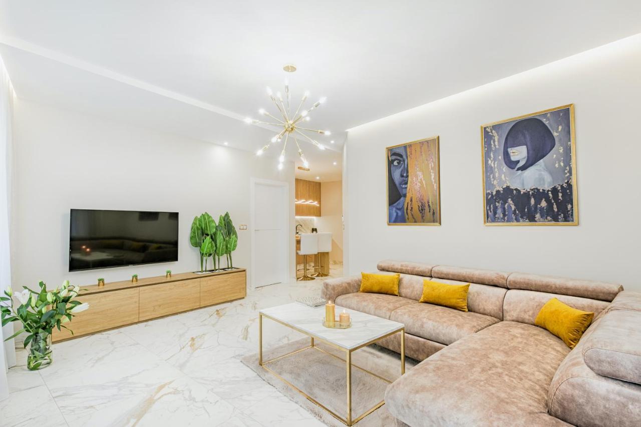 Golden Queen Apartments Old Town クラクフ エクステリア 写真
