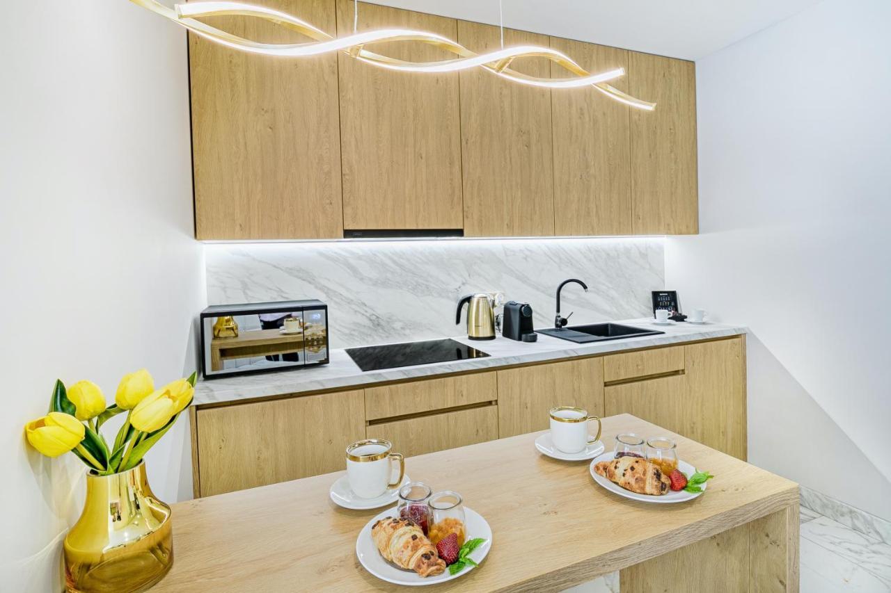 Golden Queen Apartments Old Town クラクフ エクステリア 写真