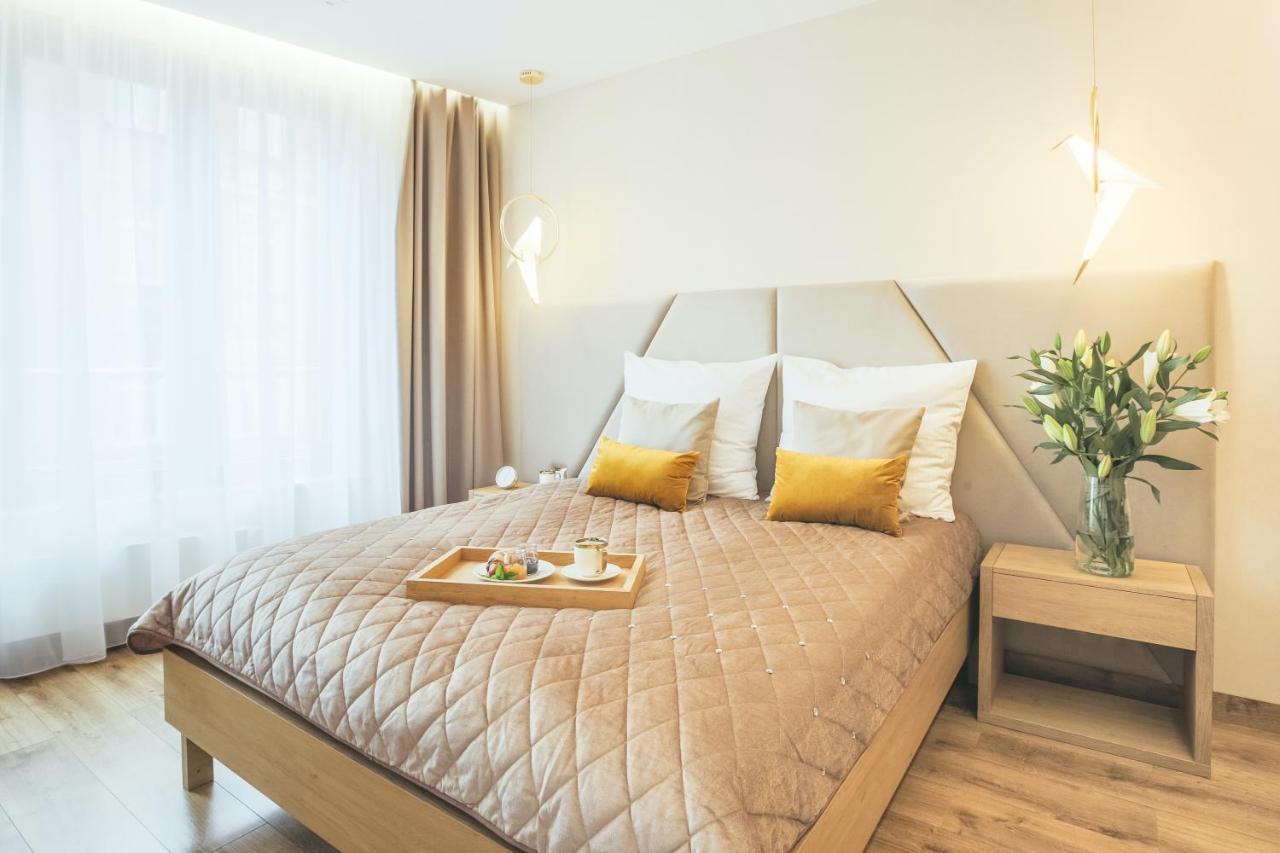 Golden Queen Apartments Old Town クラクフ エクステリア 写真