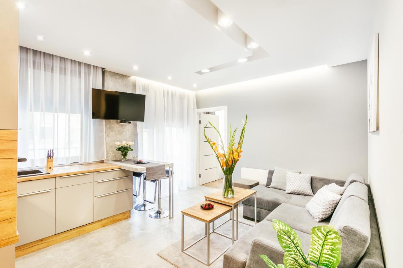Golden Queen Apartments Old Town クラクフ エクステリア 写真