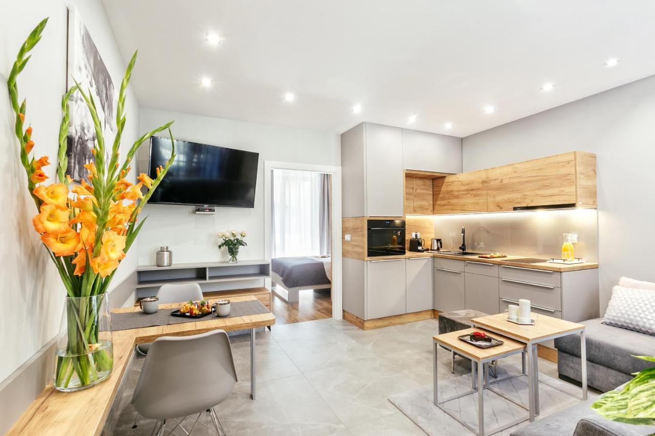 Golden Queen Apartments Old Town クラクフ エクステリア 写真